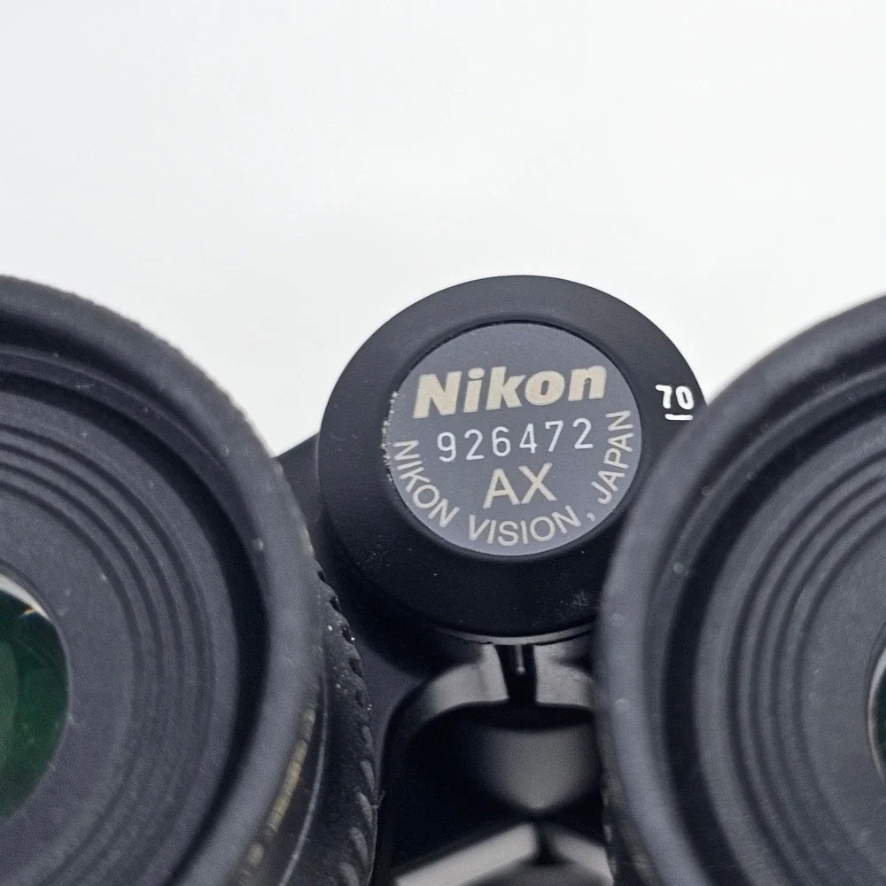 Nikon Action 10-22x50 3.8 at 10x Zoom Binoculars with Case and Accessories